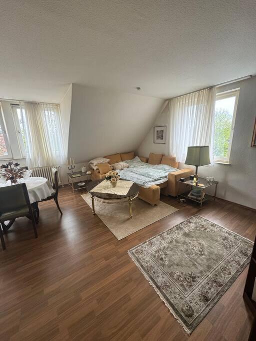 Gepflegte 3 Zimmer Wohnung! Hannover Exterior foto